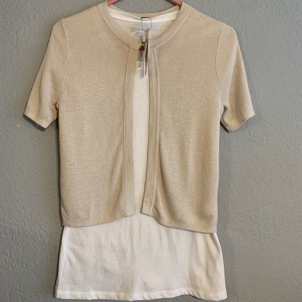 Beige Banana republic light sweater
